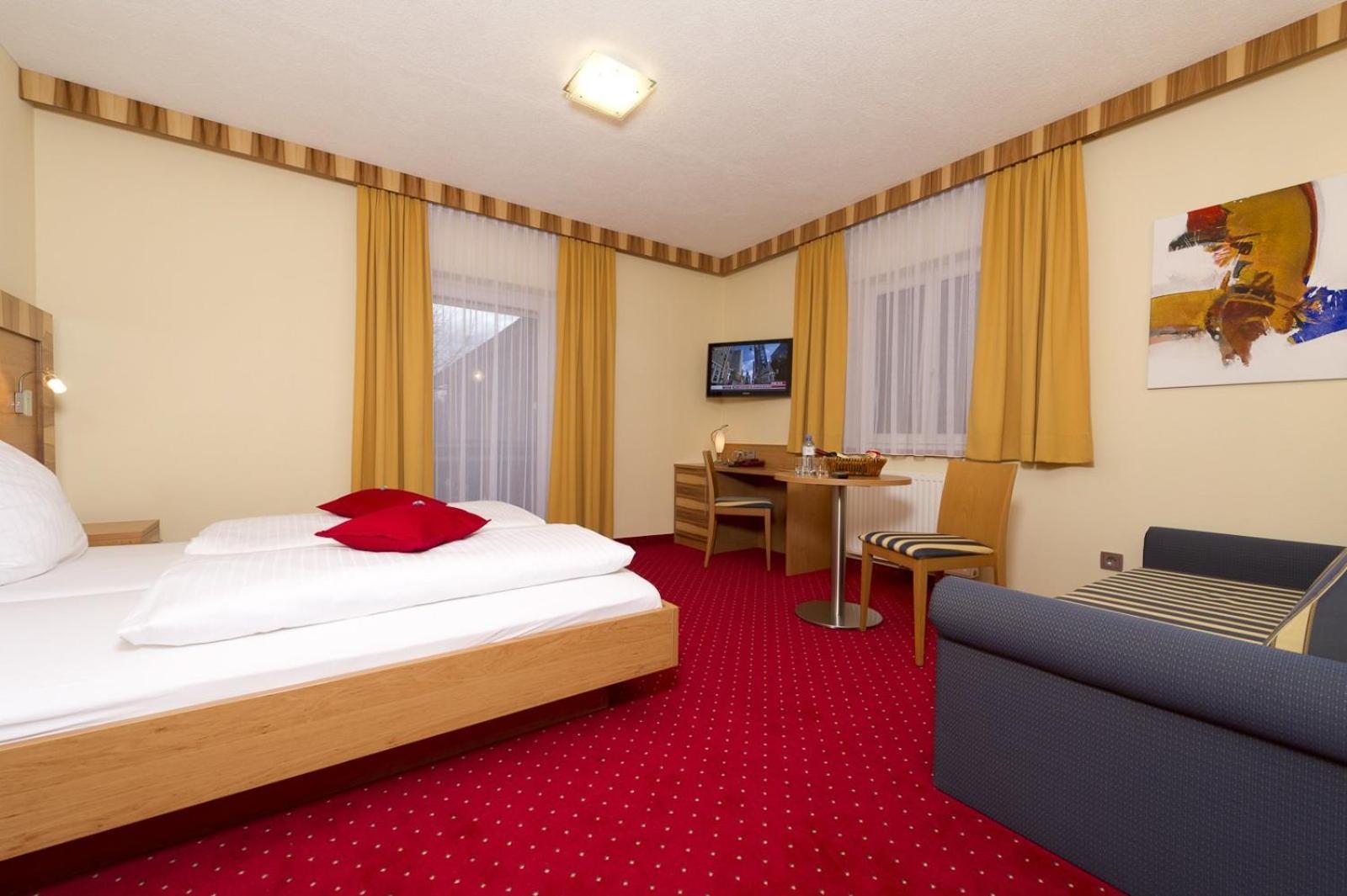 Pension Appartement Lanzer Мосбург Екстериор снимка